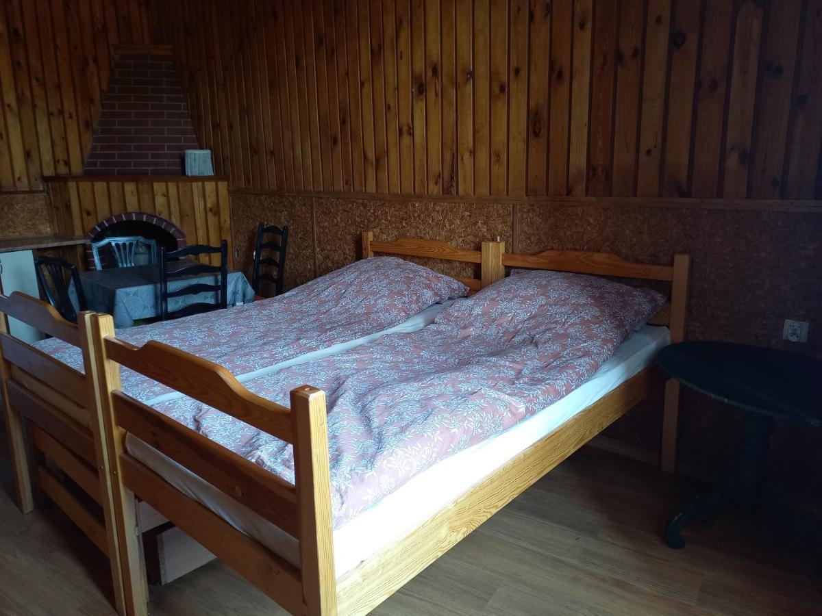 Apartment Pokoj 4 Osobowy W Centrum Gdanska Z Aneksem Kuchennym To Let *